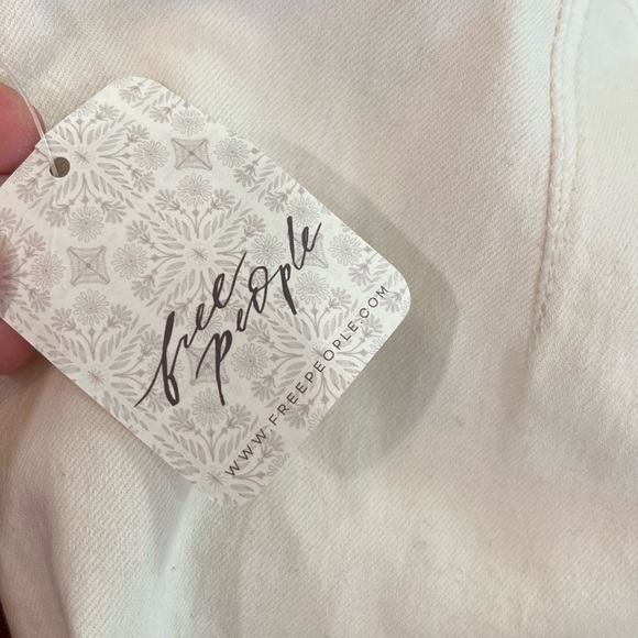 Free People Venice Beach high rise flare worn white, ivory pants - Picture 8 of 9